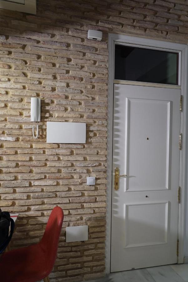 Appartamento Balcon Giralda Center & Sweet Siviglia Esterno foto