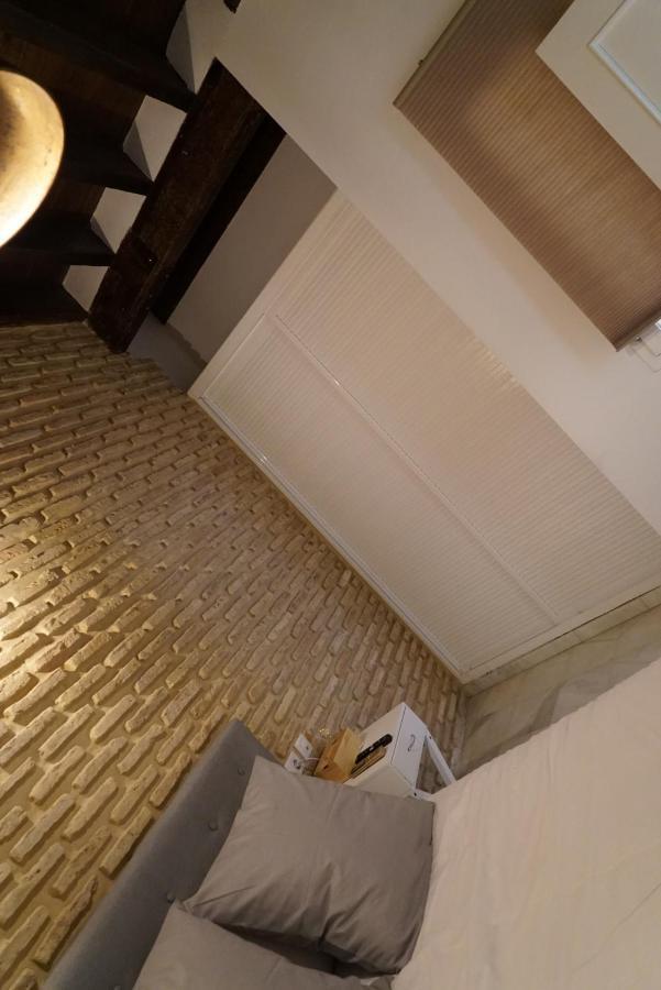 Appartamento Balcon Giralda Center & Sweet Siviglia Esterno foto
